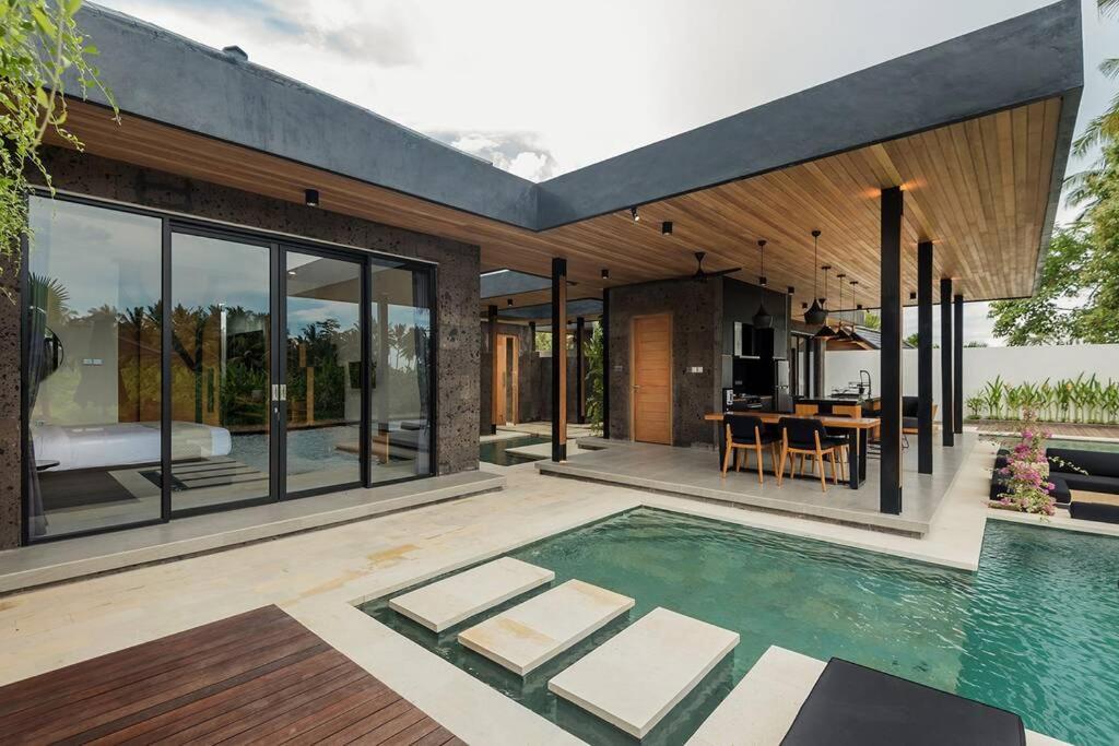 Villa Madie By Balisuperhost Убуд Екстер'єр фото